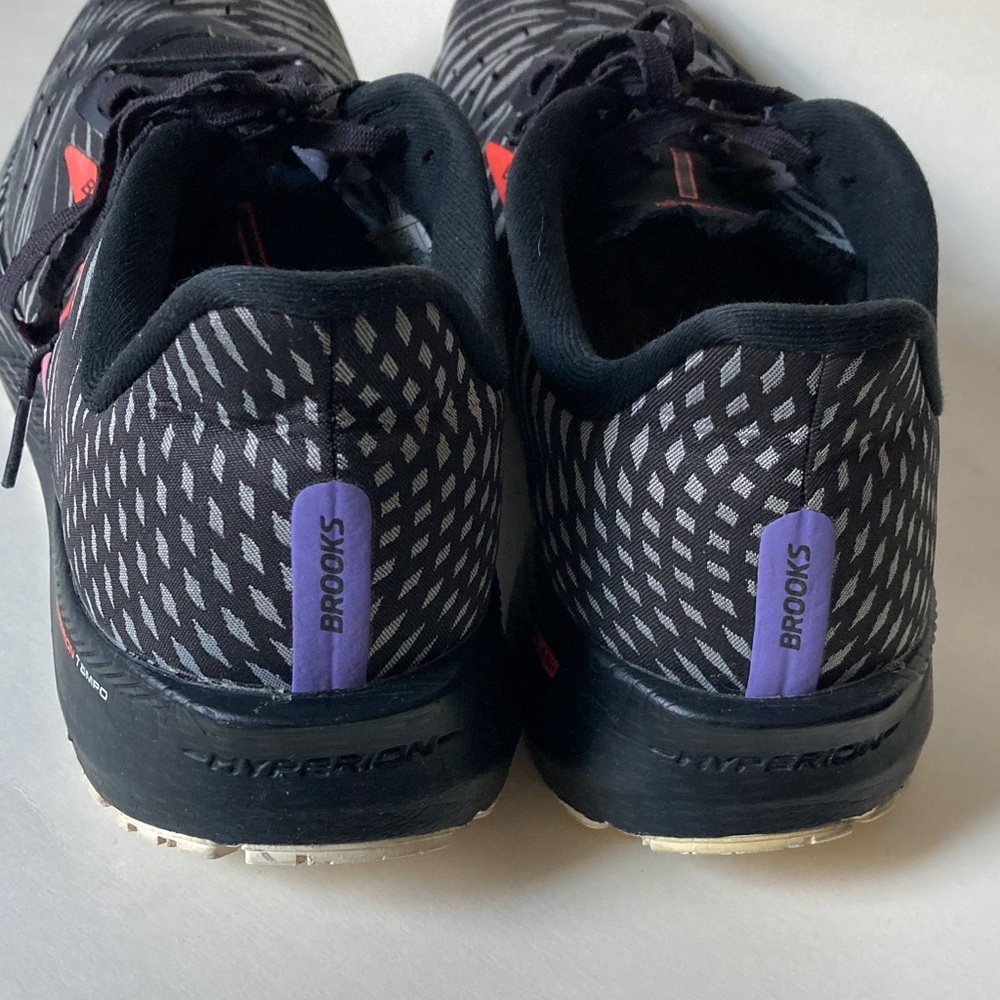Brooks Hyperion Tempo Black Coral Purple Sneakers 11.5 No Insoles - Picture 8 of 16